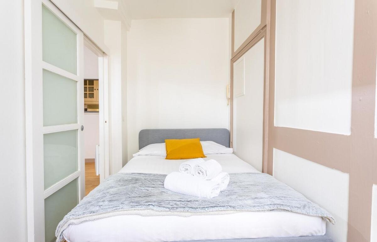 Leperdit - Bel Appartement De Charme - Hypercentre Rennes Ngoại thất bức ảnh